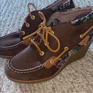Sperry wedges